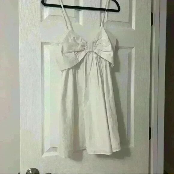 Lovers and Friends Somerset Bow Mini Dress in White - Picture 3 of 7